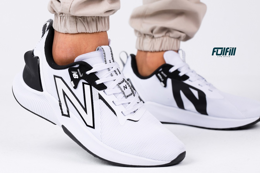 New Balance FuelCell RC Elite White Black | FulFill